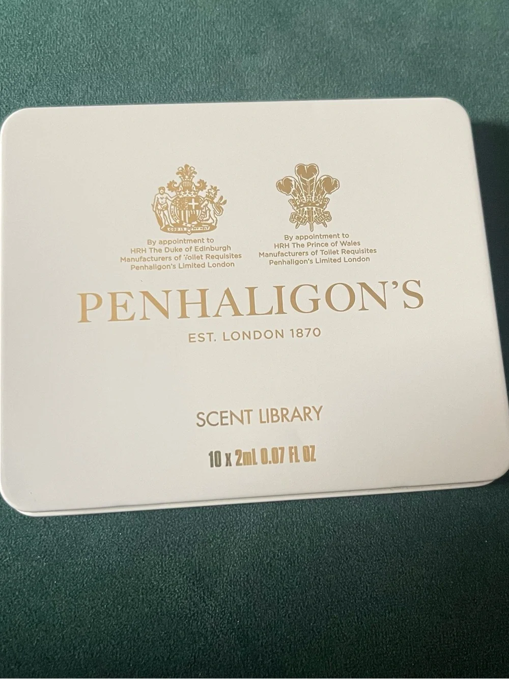 Penhaligon's White & Gold Scent Library Tin - Mini Fragrance Set